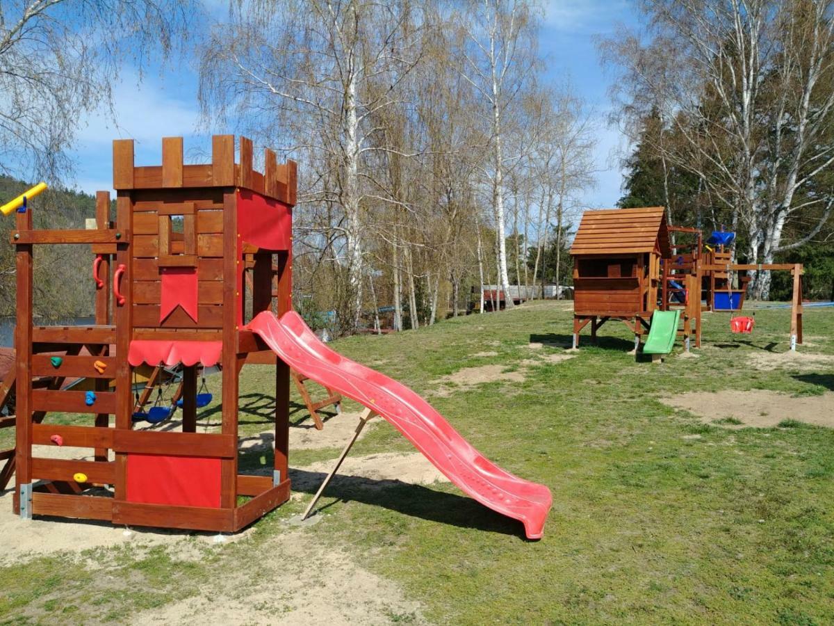 Juniorcamp Nova Zivohost Hotel Krecovice Exterior photo